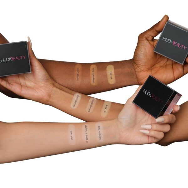 HUDA BEAUTY Easy Bake Loose Baking & Setting Powder Cherry Blossom - Image 3