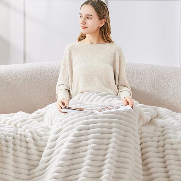 Soft Fleece Throw Blanket for Couch - Cream White 50"x60", Fluffy and Decorative - Image 3
